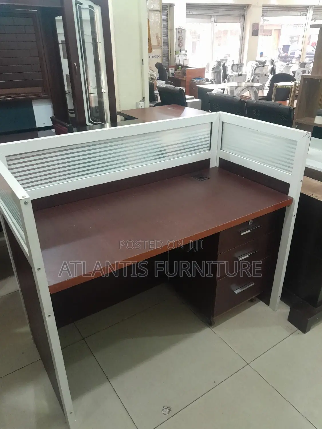 Work Station Single Desk.