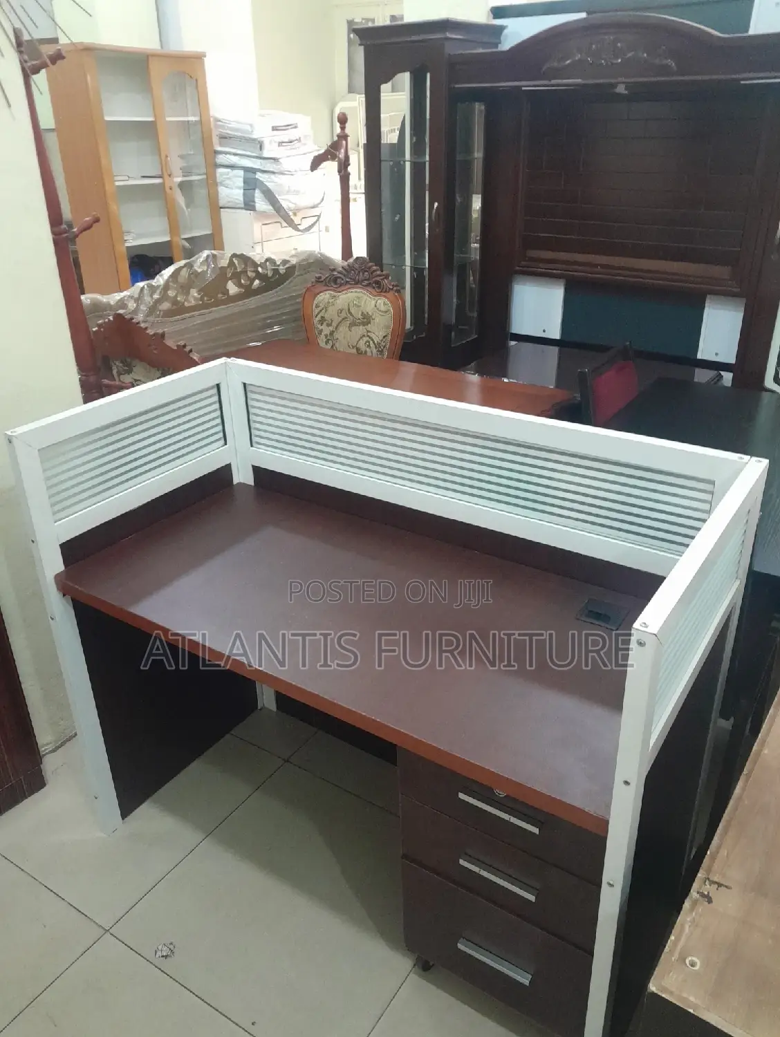 Work Station Single Desk.