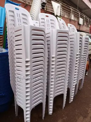 Armless Plastic The Tyychairs