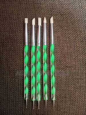 Modeling Tools for Art