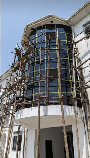 Glass Details and Fixing