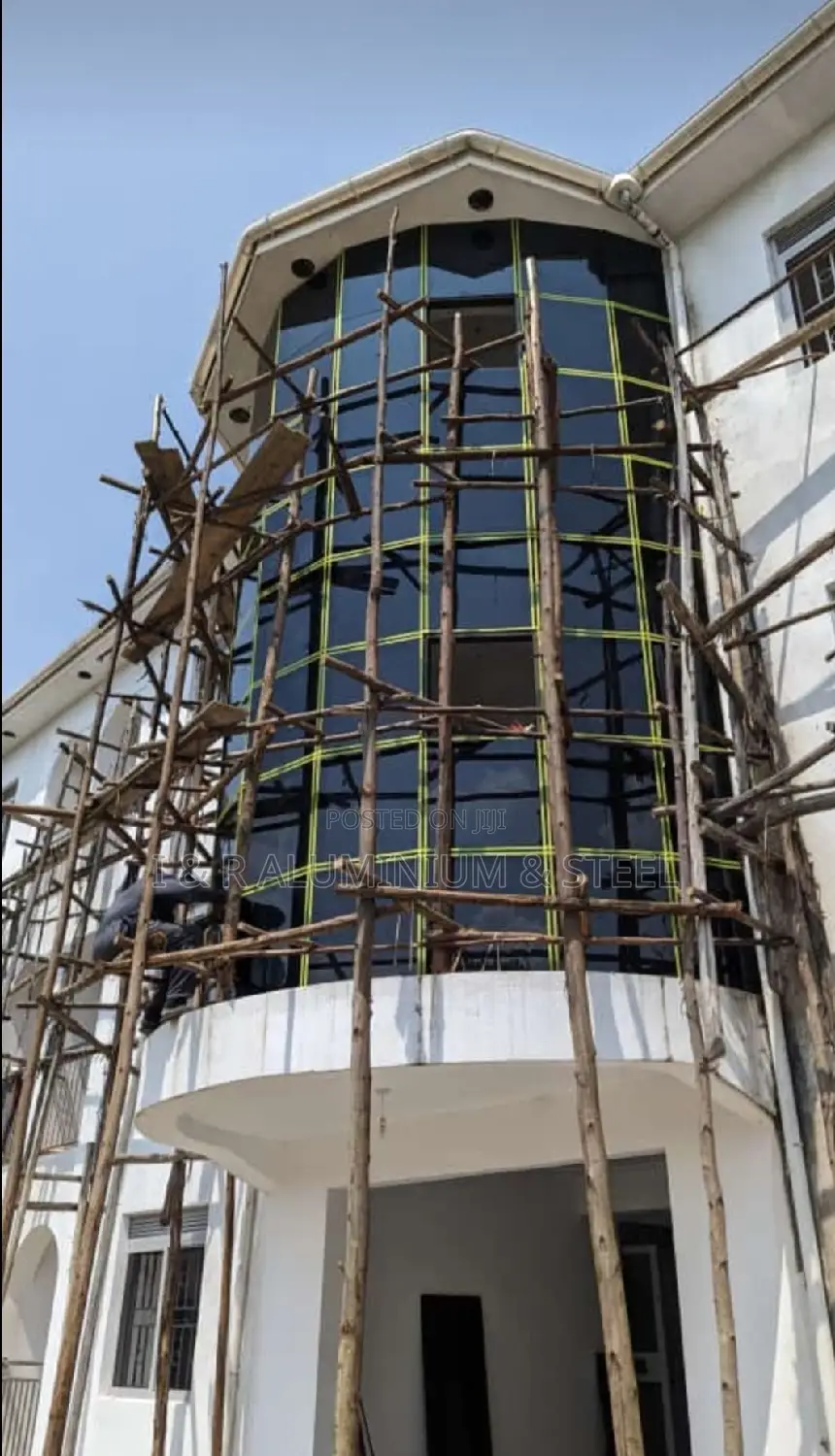 Glass Details and Fixing