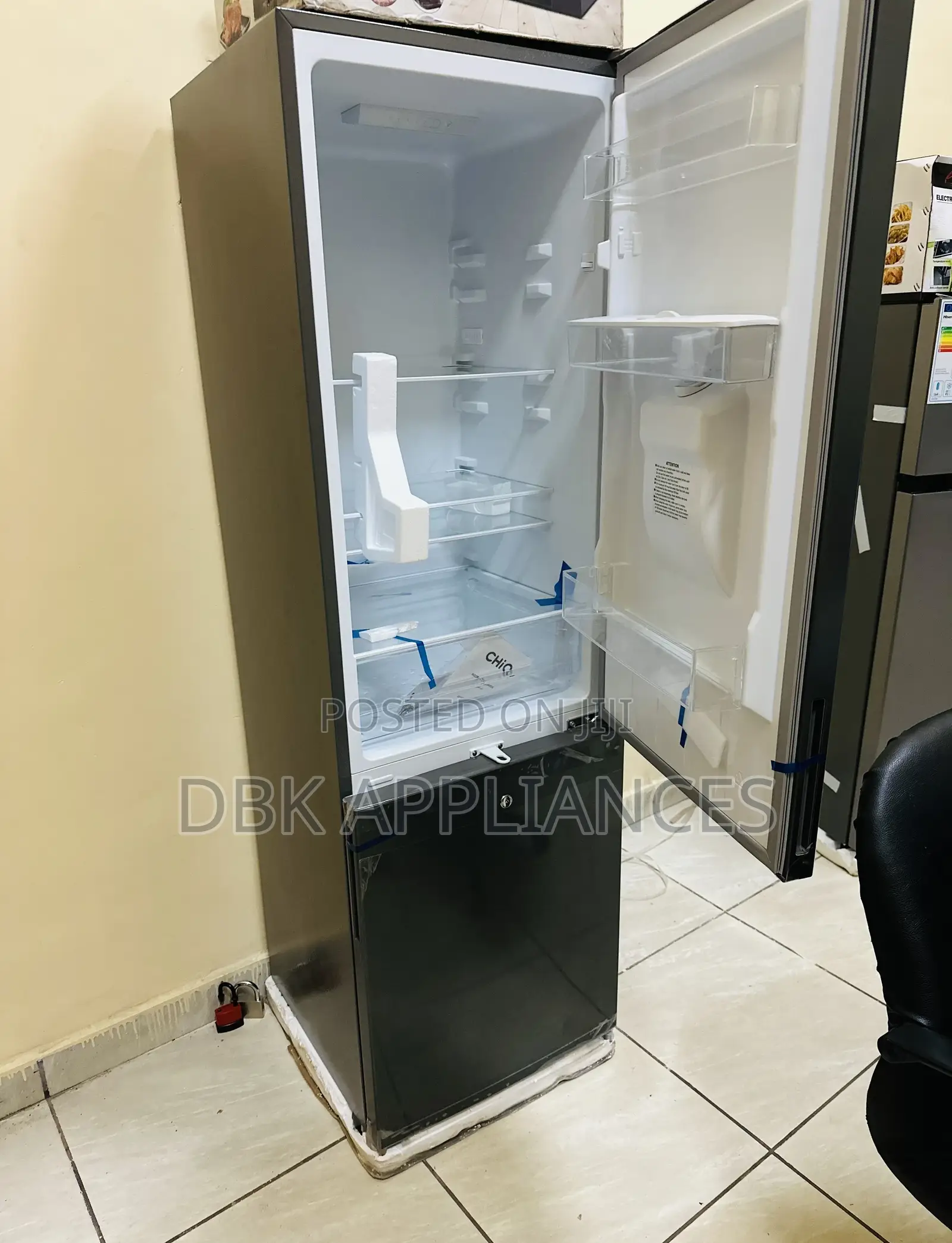 Chiq 340l Double Door Refrigerator With a Dispenser
