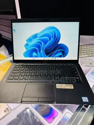 Laptop Dell Latitude 5400 16GB Intel Core I5 SSD 256GB