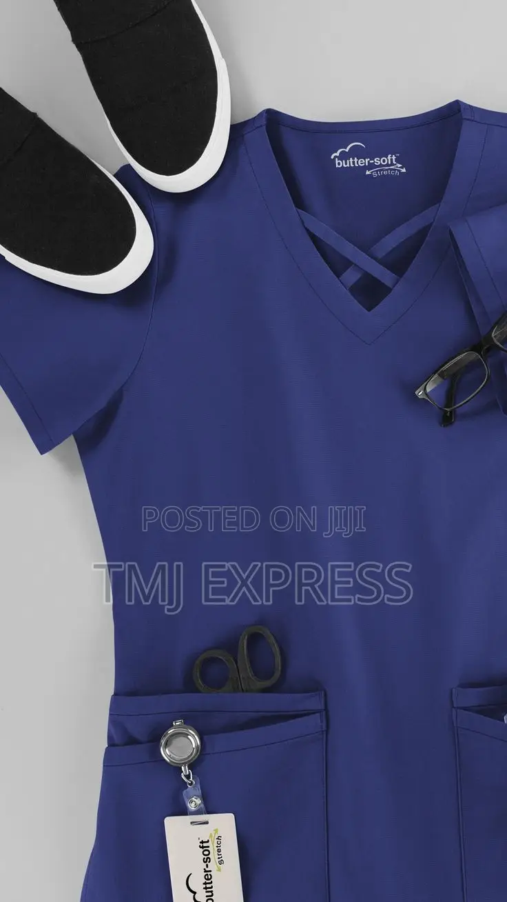 Good Quality Pv Cotton Material Scrubs Set