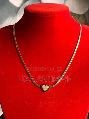 Lady’S Necklaces