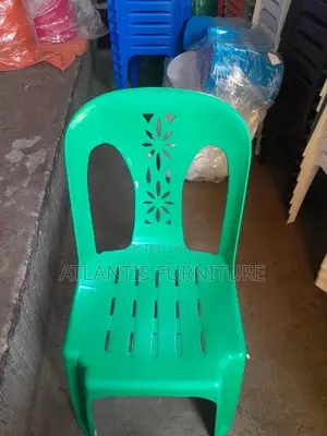 Front Flower Design Plastic Chairs
