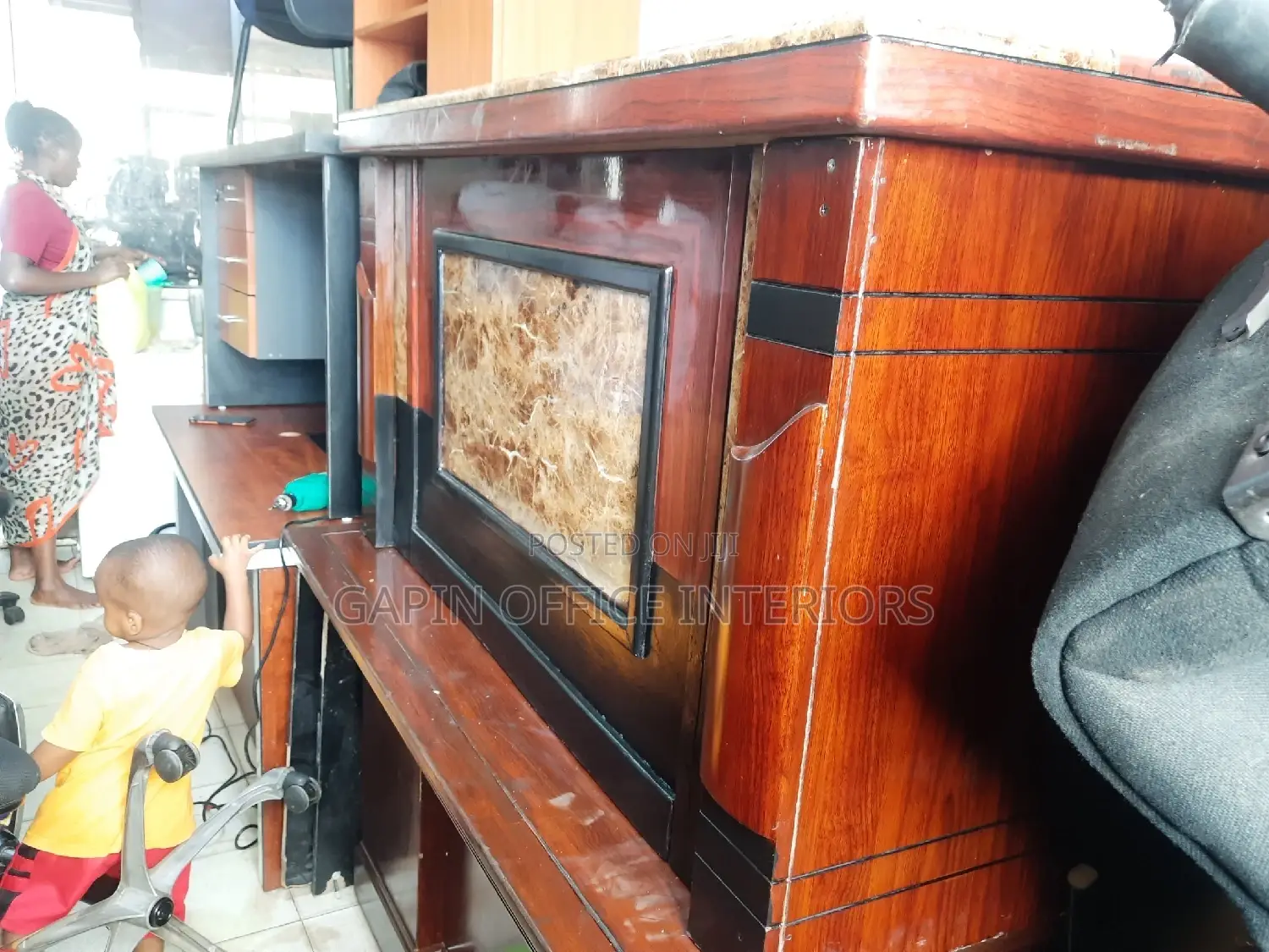 Second Hand Executive Office Table, 140cm