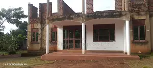 6bdrm Townhouse/Terrace in Wakitaka, Jinja for sale