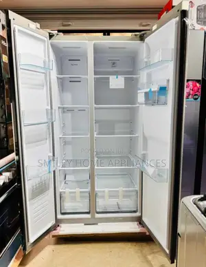 Hisense 670ltrs Silver Side by Side Refrigerator