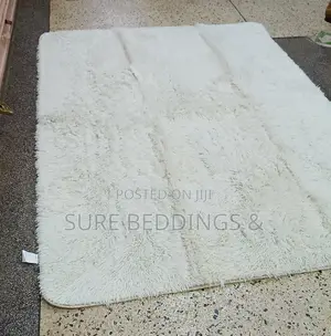 Simple Fluffy Carpet