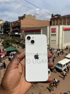 Apple iPhone 13 128 GB White