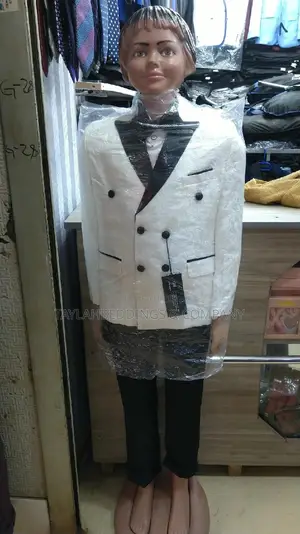 3pcs White Black Collar Double Button Boys Tuxedo Suit