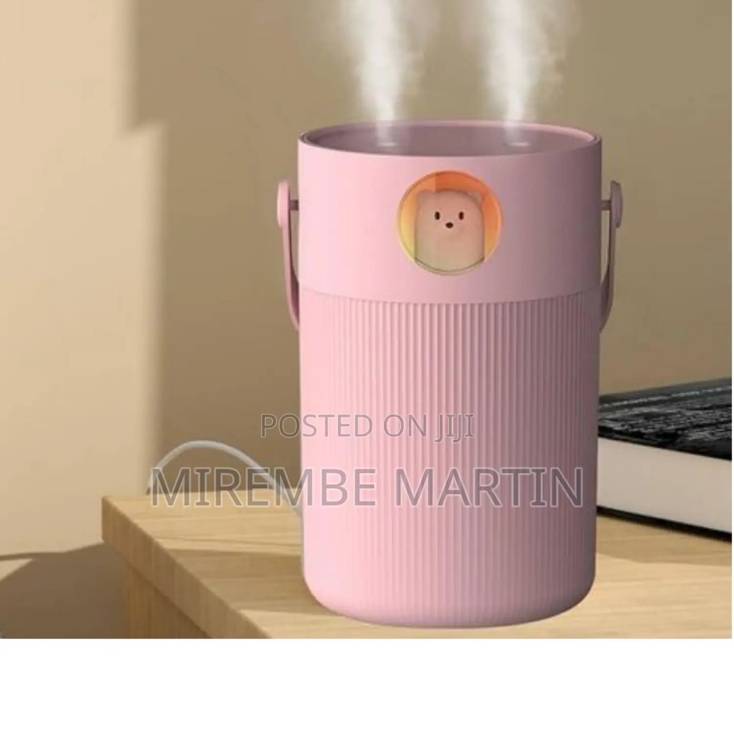 Mini Mute Multifunctional Humidifier.