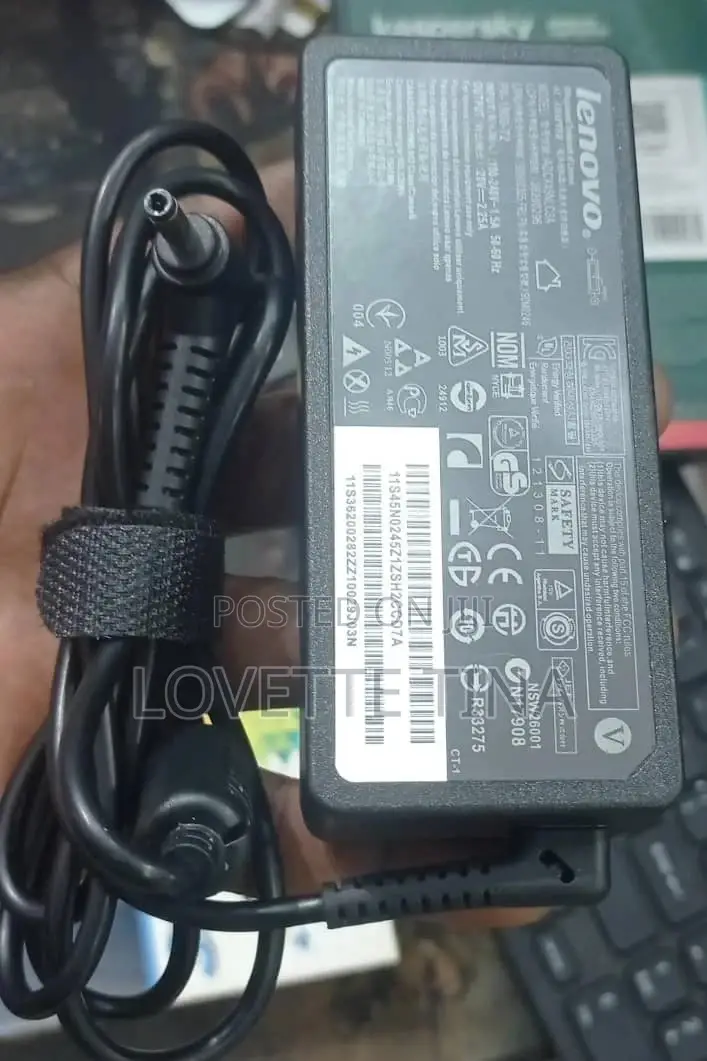 Lenovo Adapters SMLL