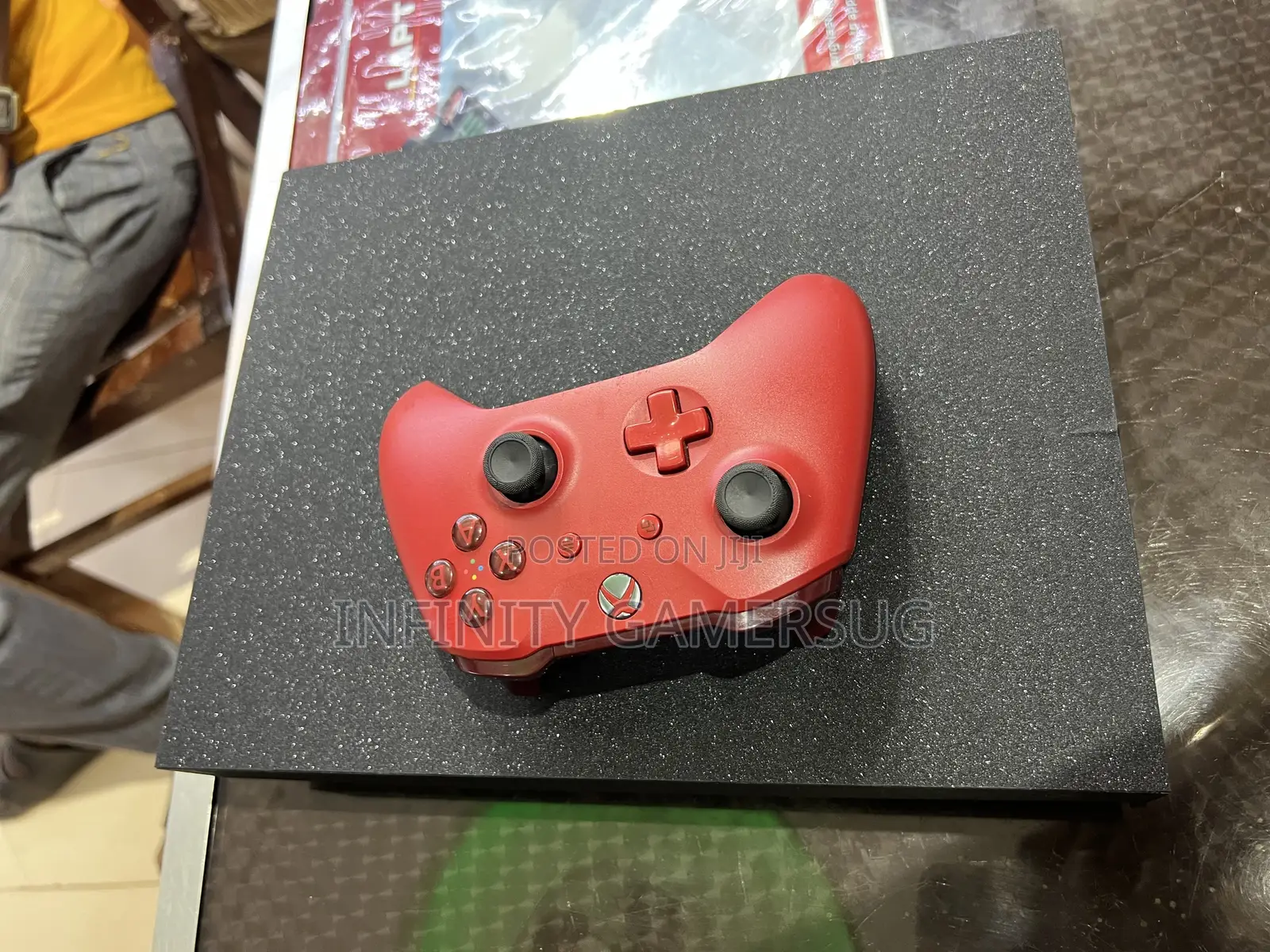 Xbox One X and Controller