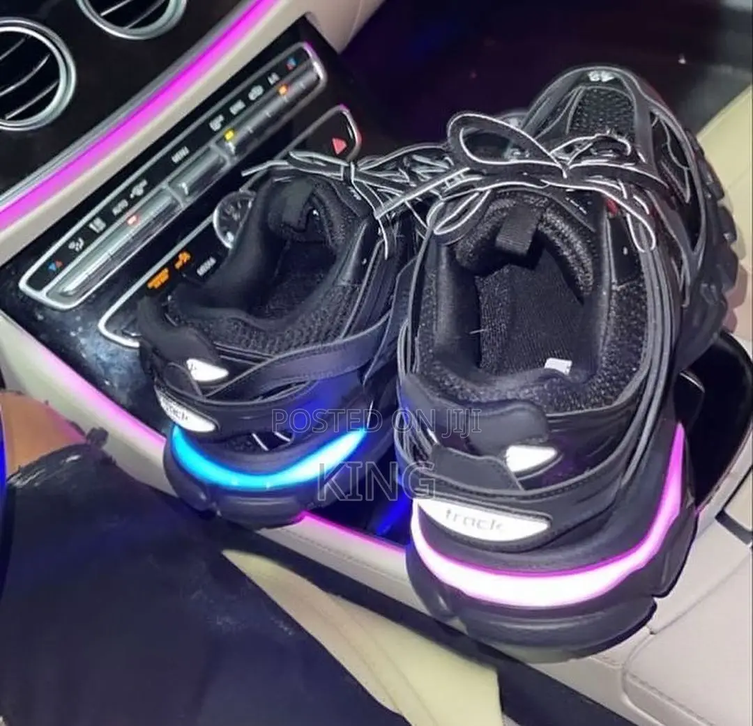 Balenciaga Led Track Shoelight Black