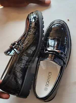 Kid's Shoes.