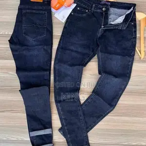 Simple Casual Jeans. Men