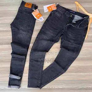 Simple Casual Jeans. Men