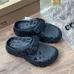 All Terrain Atlas Crocs Black. 39-45