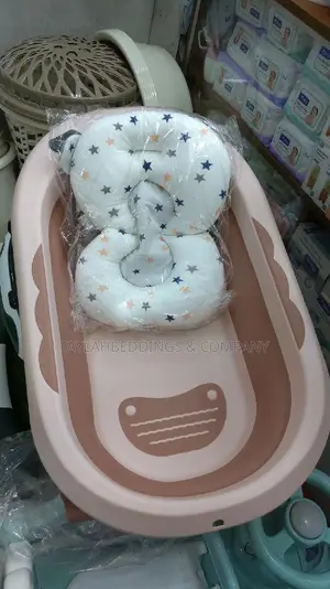 Foldable Baby Bath Tub With Cushion Water Temperature Disp