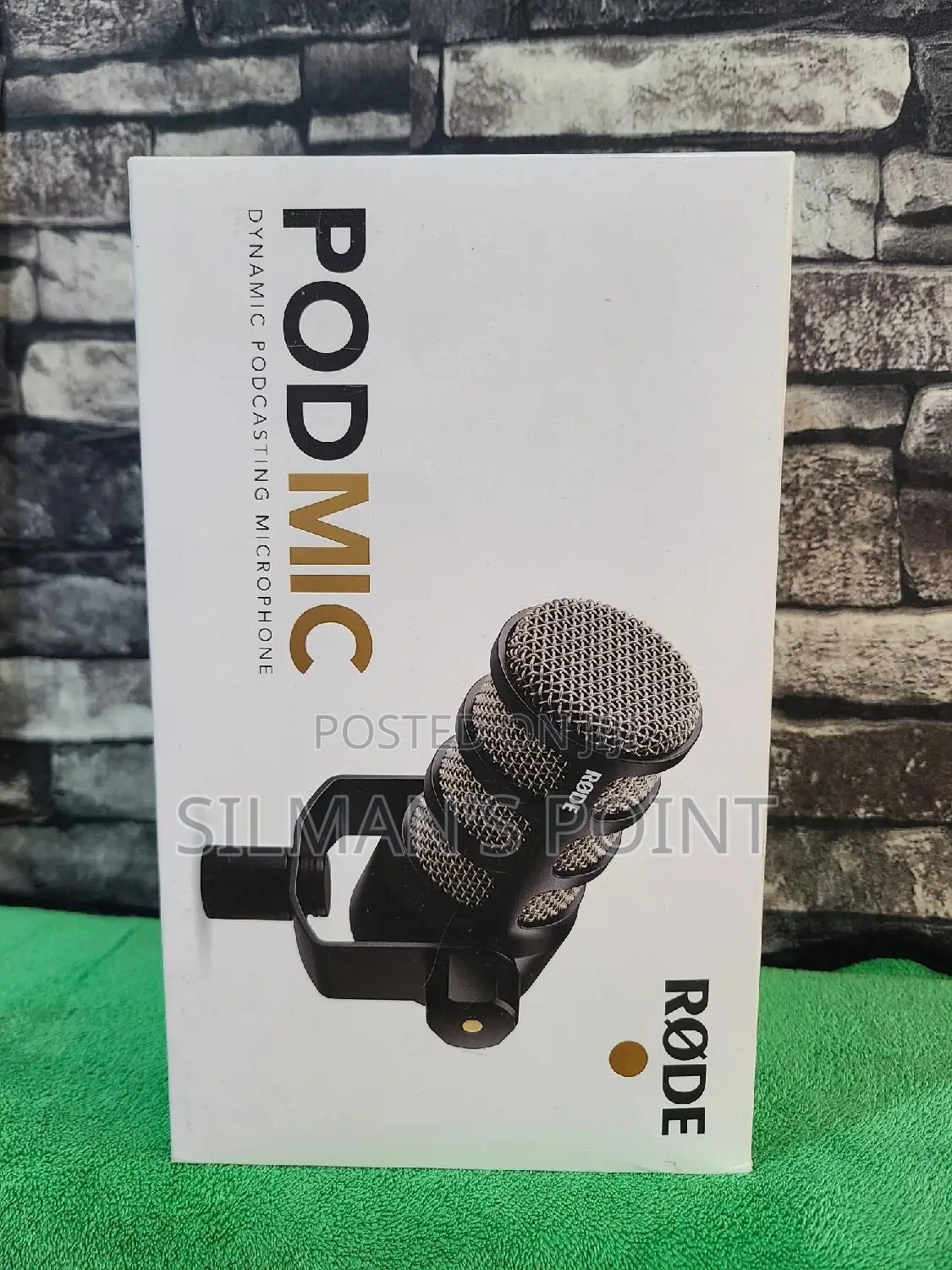 Rode Podmic Dynamic Podcasting Microphone