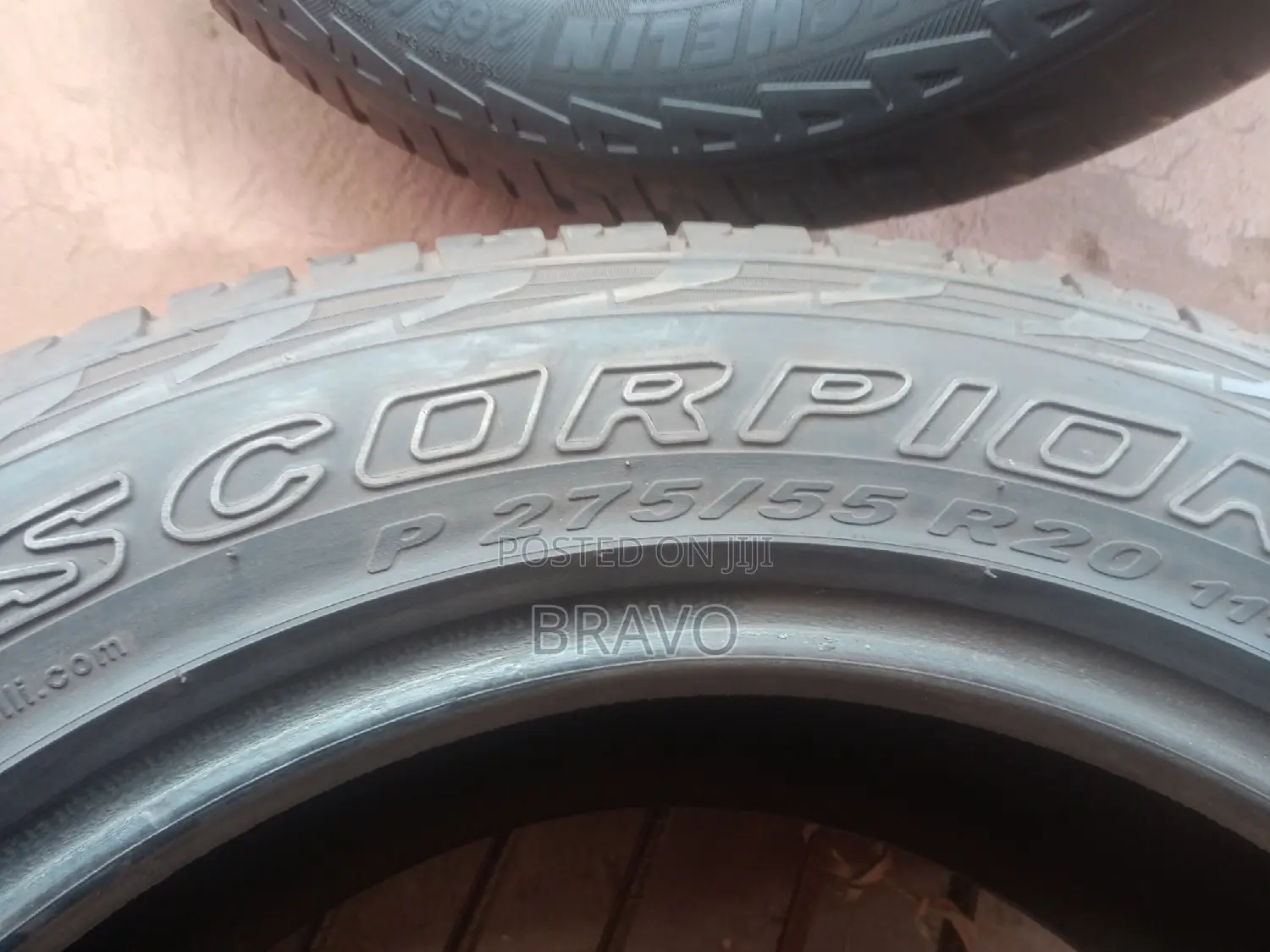 275/55r20 PIRELLI for Benz.