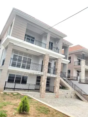 Furnished 6bdrm House in Kigo Munyonyo, Makindye for sale