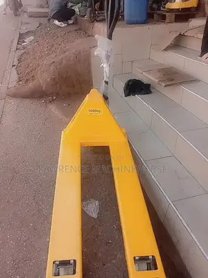 Pallet Trolley 3000kg Made in Japan