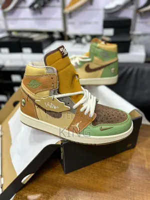 Air Jordan 1 Retro High Voodoo