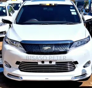 Toyota Harrier 2.0 2015 White