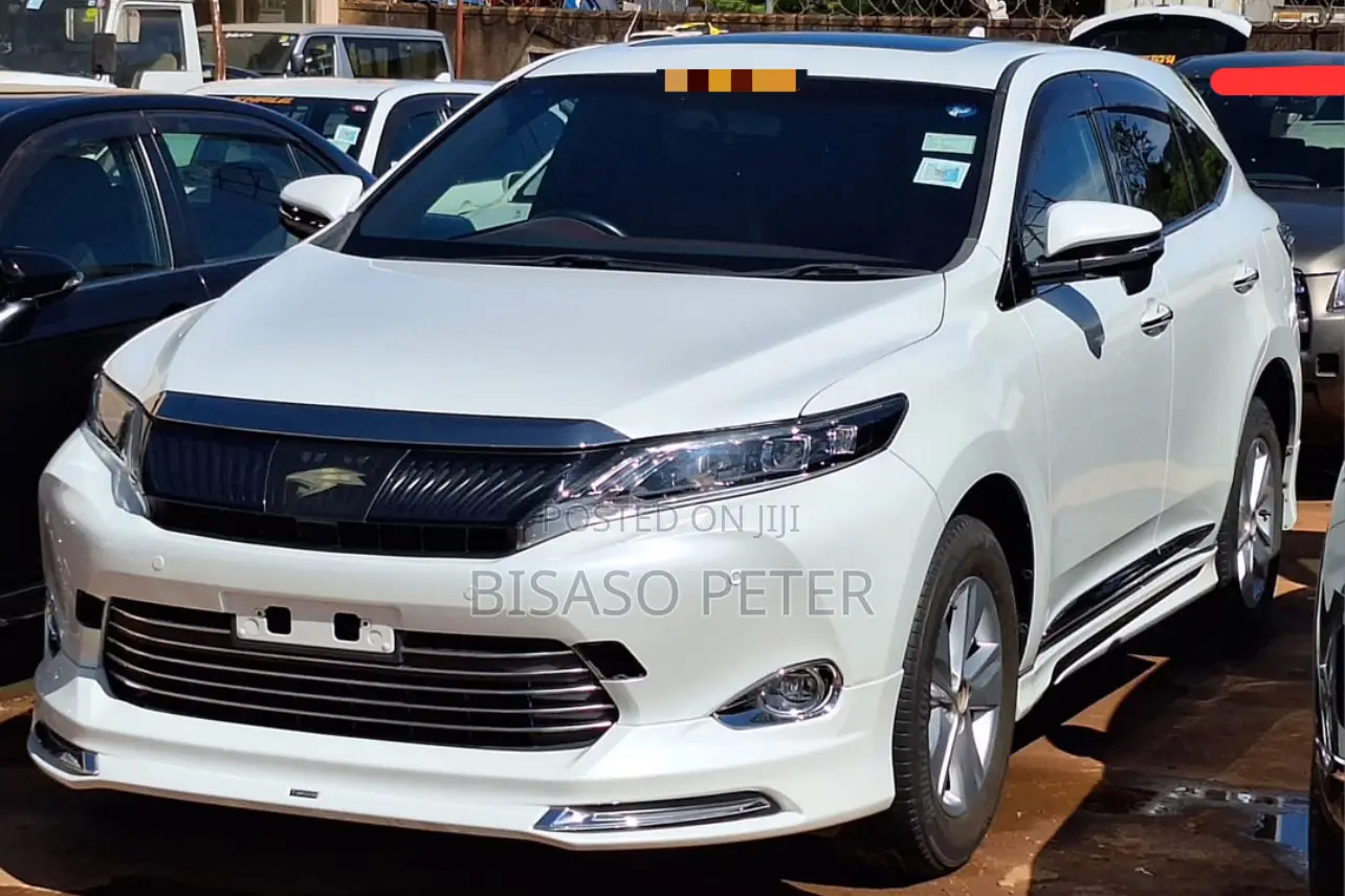 Toyota Harrier 2.0 2015 White