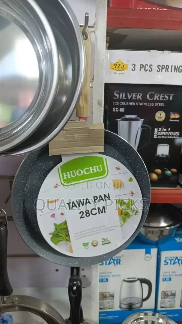 Kitchen Tawa Pan