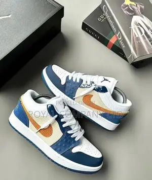 Universal Sneakers