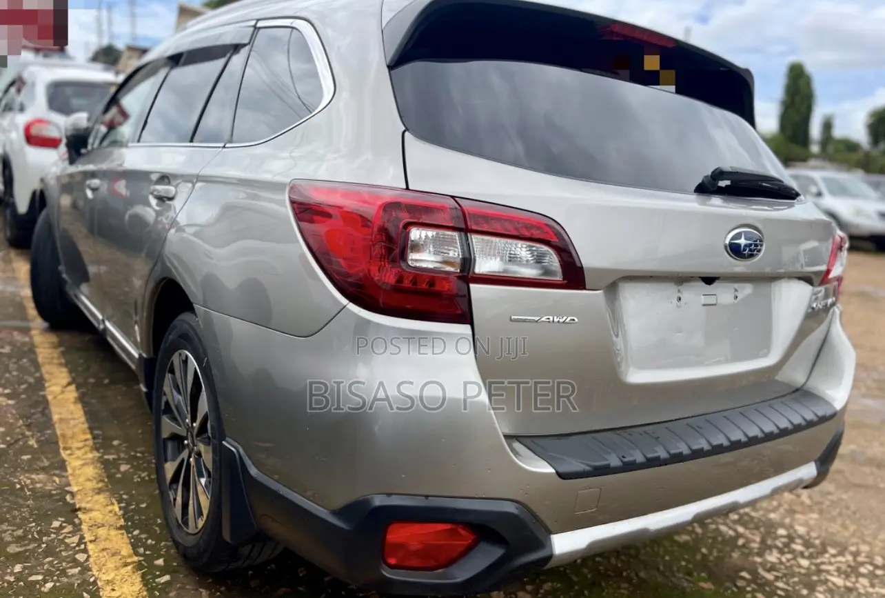 Subaru Outback 2014 Gold