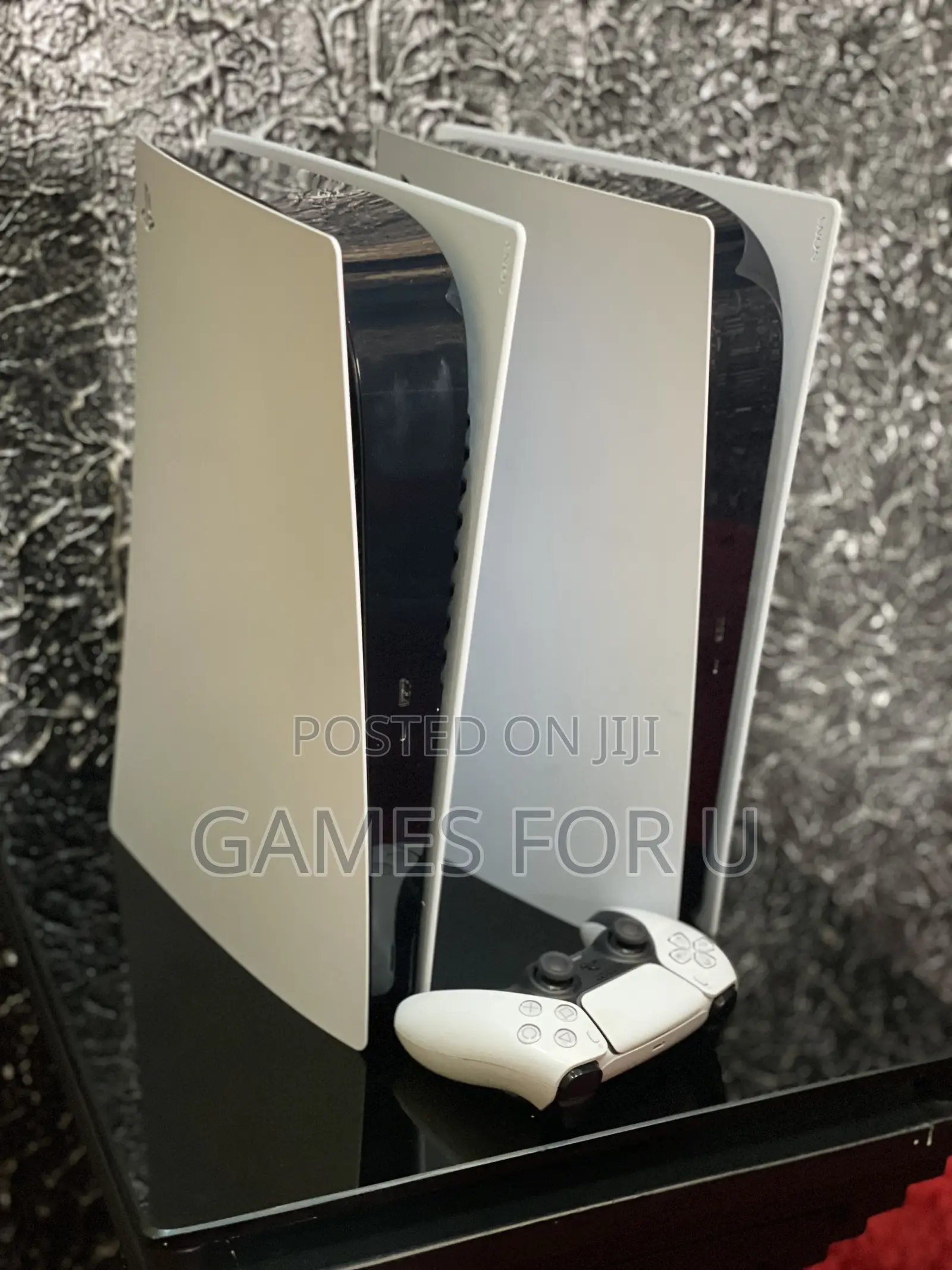Uk Used Digital Ps5 With One Game Pad
