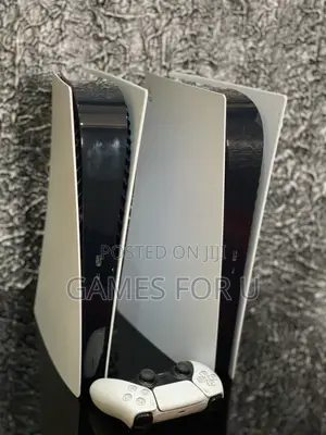 Uk Used Digital Ps5 With One Game Pad
