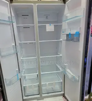 Hisense 670ltrs Side by Side Refrigerator