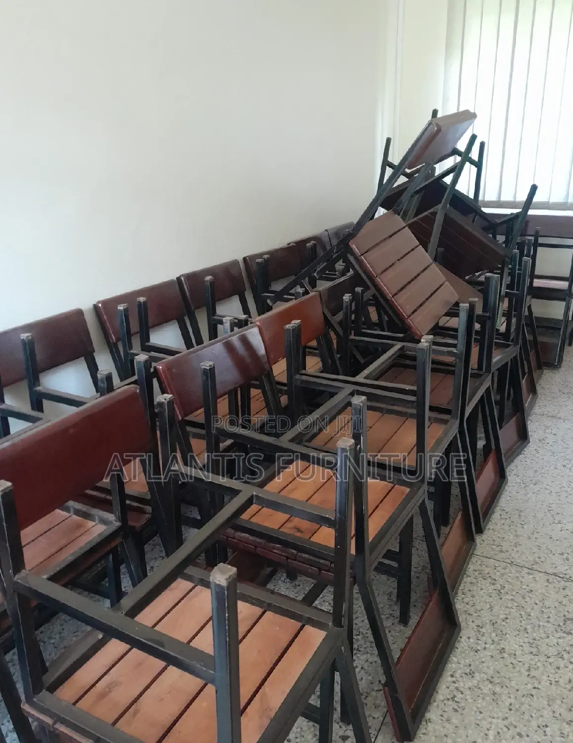 School Comfulance Chair