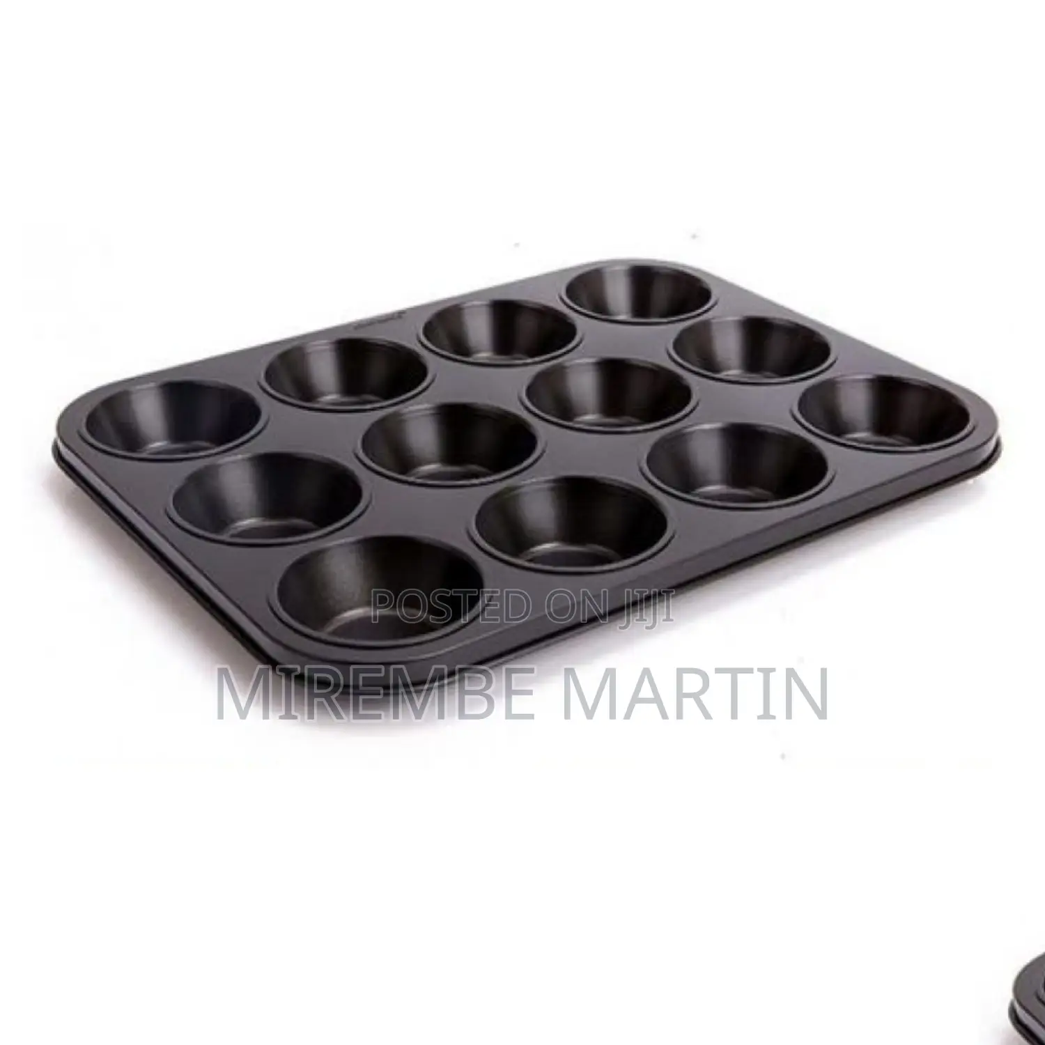 12 Muffins Bakeware Pan.