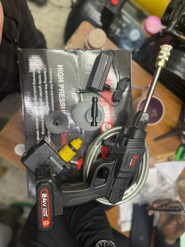 Cordless Car Washer/ Rechargeable Car Washer