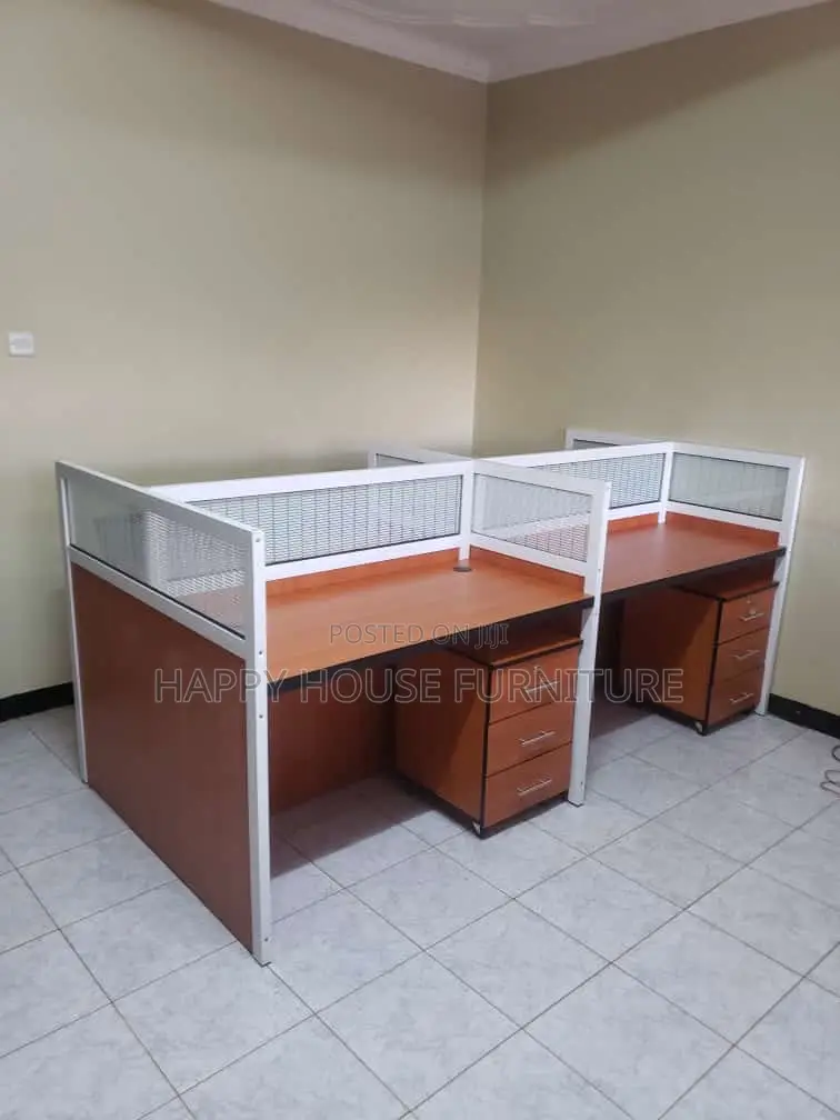 Office Work Station (4 Seater)