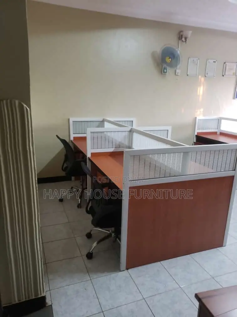 Office Work Station (4 Seater)