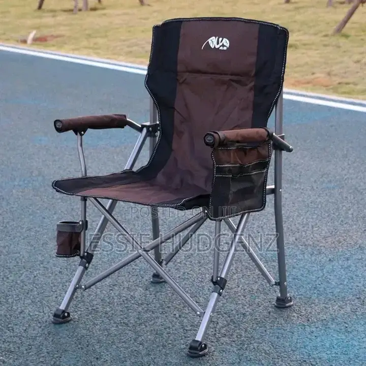 Foldable Chairs Comes With a Storage Bag