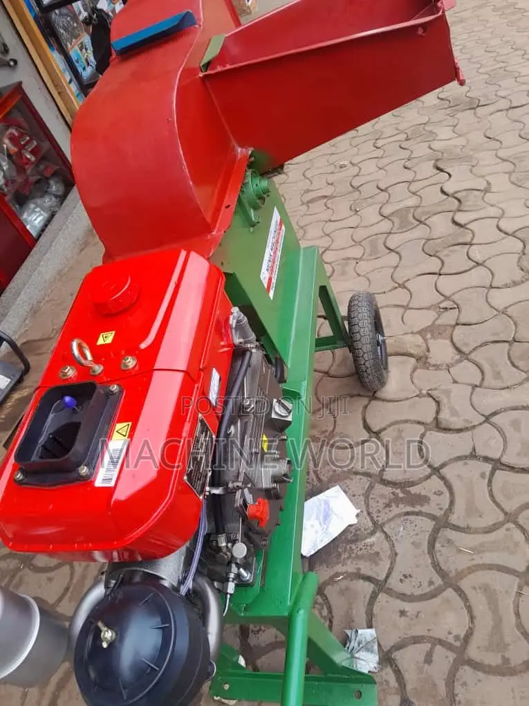 Grass Chopping Machine (Water Cooled Engine)
