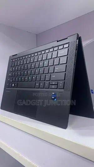 New Laptop HP 16GB Intel Core I7 SSD 512GB