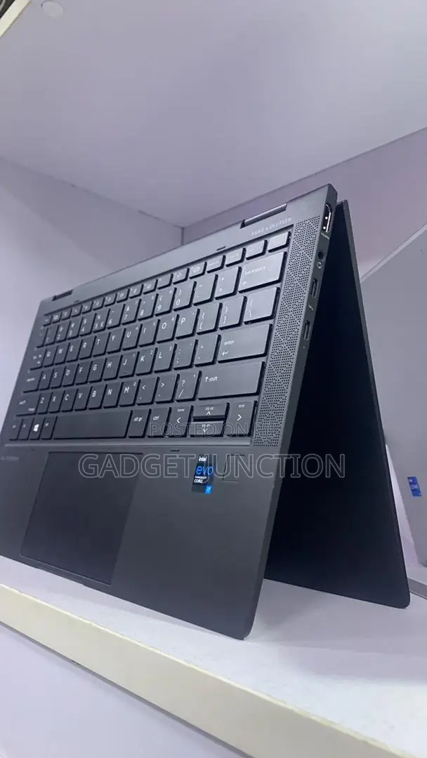 New Laptop HP 16GB Intel Core I7 SSD 512GB