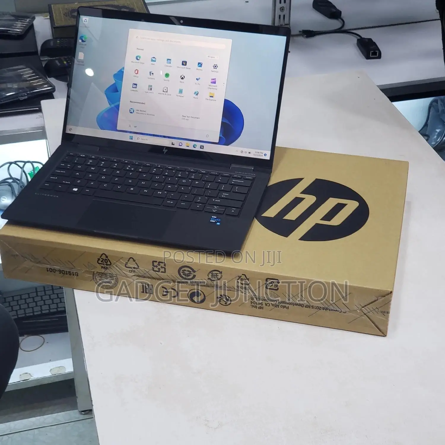 New Laptop HP 32GB Intel Core I7 SSD 1T