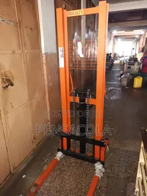 Fork Lift (2 Ton)